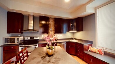 5432 Ellsworth Ave in Pittsburgh, PA - Building Photo - Building Photo