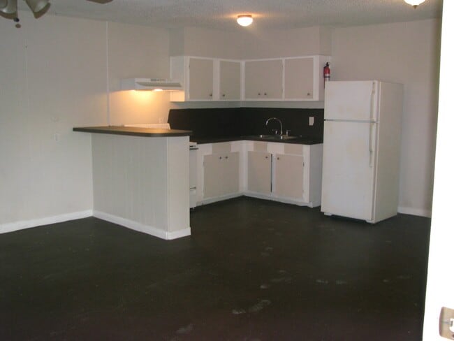 property at 3812 Wipprecht St