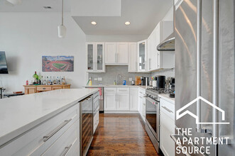 2640 N Halsted St, Unit 3 in Chicago, IL - Foto de edificio - Building Photo