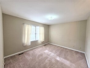 1179 Butterwood Cir in Fayetteville, NC - Building Photo - Building Photo