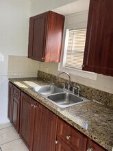 3001 NW 25th St in Fort Lauderdale, FL - Building Photo - Building Photo