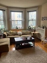 8 Euston St, Unit 1 in Brookline, MA - Building Photo