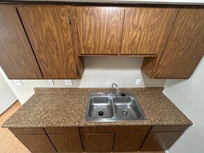 228 S Ivy Ln in Butler, IN - Building Photo - Building Photo