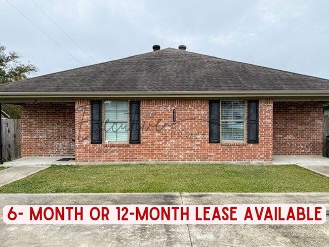 property at 2220 N Malcolm St