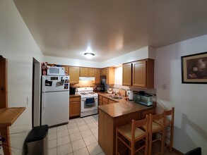 622 Lincoln Ave-Unit -104 in Addison, IL - Building Photo - Building Photo