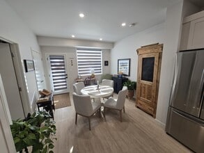 654 Mulvey Ave in Winnipeg, MB - Building Photo - Building Photo