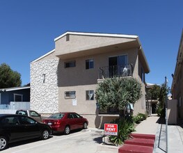 4385 Hamilton St in San Diego, CA - Building Photo - Building Photo