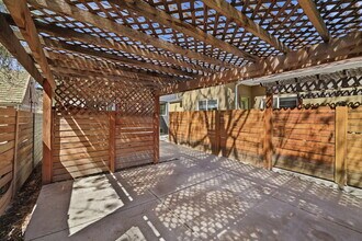 1639 Gilpin St in Denver, CO - Building Photo - Building Photo