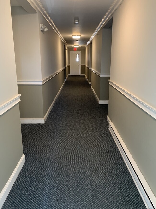 112 S Whitney St in Hartford, CT - Building Photo - Building Photo