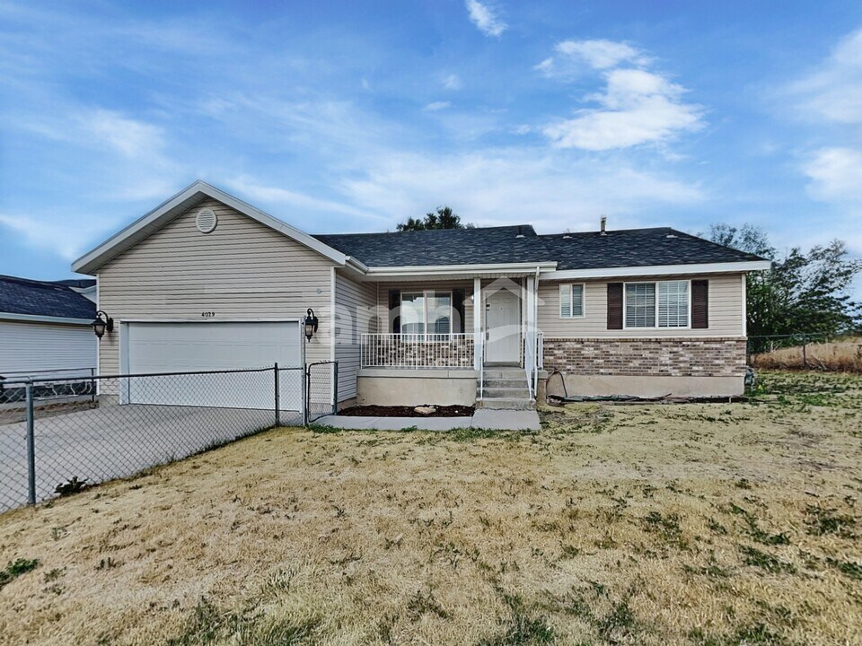 4029 S 7200 W in West Valley City, UT - Building Photo