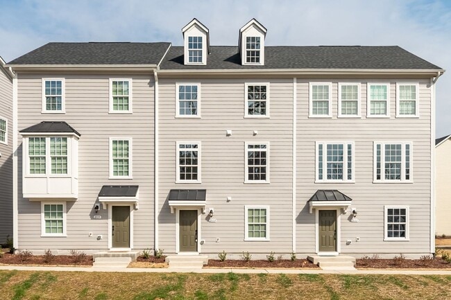 property at 2113 Pitchfork Ln