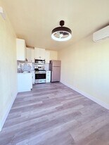 316 6th St in West Sacramento, CA - Building Photo