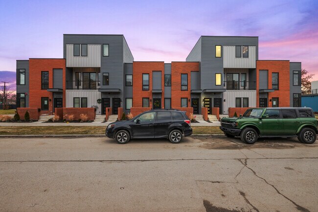 2732 Harrison St, Unit #0 in Detroit, MI - Building Photo - Building Photo