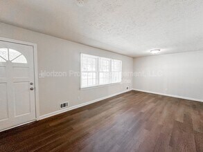 4591 Woodward Rd in Mableton, GA - Building Photo - Building Photo