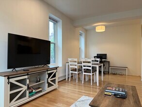30-34-34 E Concord St in Boston, MA - Building Photo - Building Photo