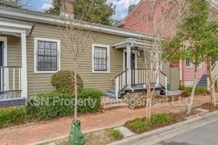 513 Blair St in Savannah, GA - Building Photo