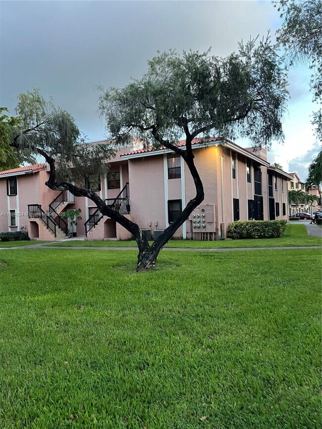 property at 9810 Hammocks Blvd