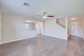 1005 Easy Cove in Hutto, TX - Building Photo - Building Photo