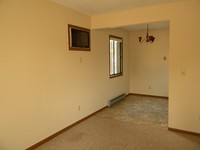 Erickson Meadowview Apartments in Olivia, MN - Building Photo - Building Photo