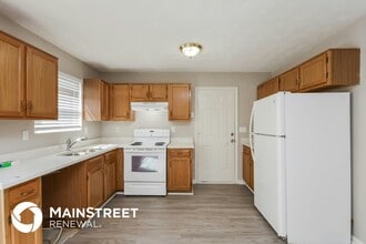 6481 Alford Way in Lithonia, GA - Foto de edificio - Building Photo