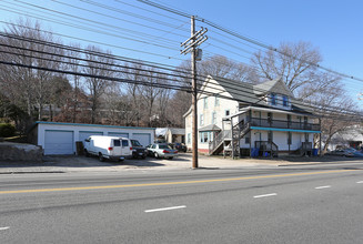 118 Norwich Ave in Norwich, CT - Building Photo - Building Photo