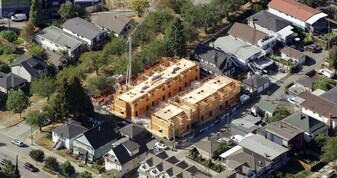 The Charles in Vancouver, BC - Building Photo