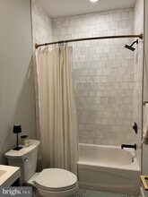 7521 Ridge Ave in Philadelphia, PA - Building Photo - Building Photo