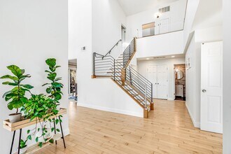 65 Saxon Wood Rd in Scarsdale, NY - Building Photo - Building Photo