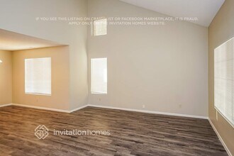 9645 Swan Bay Dr in Las Vegas, NV - Building Photo - Building Photo