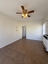 847 E 78th St in Los Angeles, CA - Building Photo - Building Photo