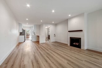 10795 Woodbine in Los Angeles, CA - Building Photo - Building Photo