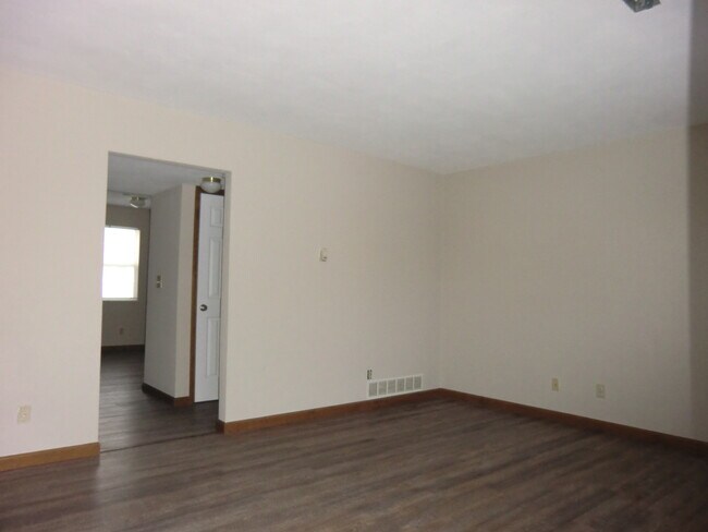 19 Heritage Pl in Glen Carbon, IL - Building Photo - Building Photo