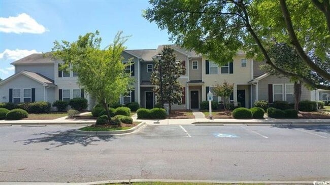 property at 328 Kiskadee Loop