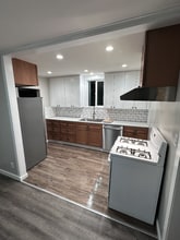 2110 7th St in Bremerton, WA - Building Photo - Building Photo