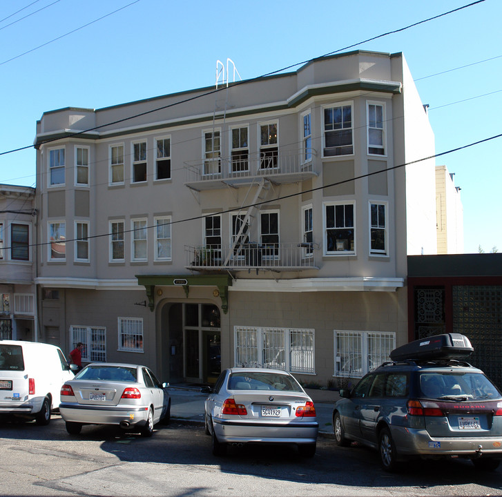 2930 Lyon St in San Francisco, CA - Building Photo