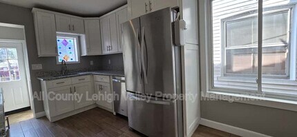 316 E Union Blvd in Bethlehem, PA - Building Photo - Building Photo