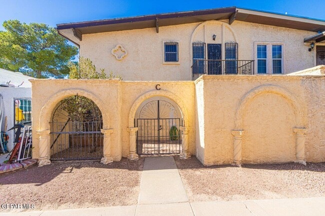 11105 La Quinta Pl