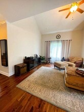 304 Seafarer Dr in Third Lake, IL - Building Photo - Building Photo