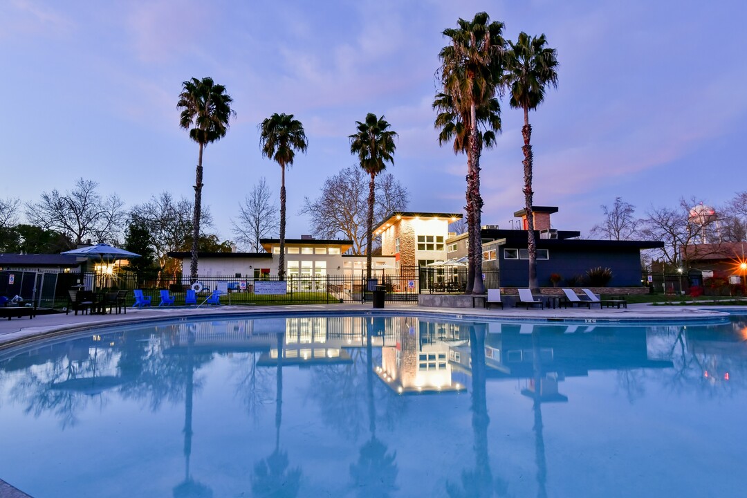 The Arbors at Antelope in Antelope, CA - Foto de edificio