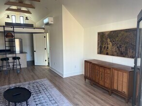 4301 Waterview Cir in North Charleston, SC - Building Photo - Building Photo