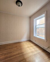 5427 W Montrose Ave in Chicago, IL - Building Photo - Building Photo