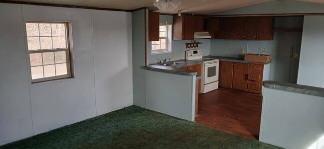 2711 Windy Hill Rd in Vincennes, IN - Building Photo - Building Photo