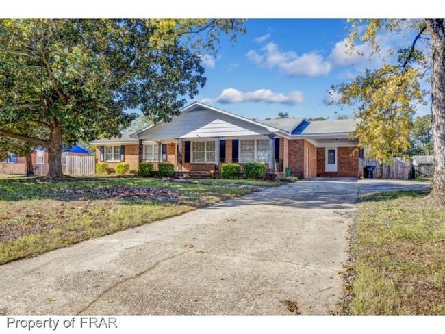 property at 1516 Berriedale Dr