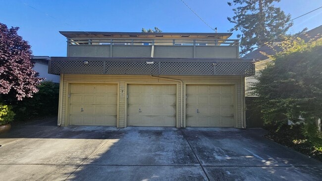 property at 376 E Washington Ave