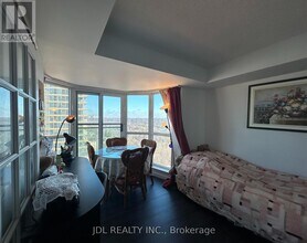 8 Park Rd in Toronto, ON - Building Photo - Building Photo