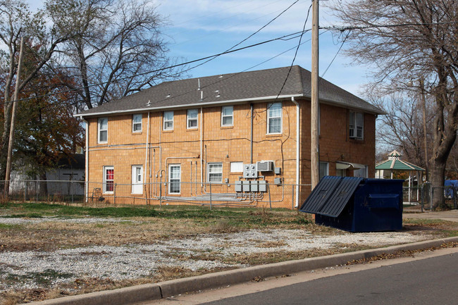 400 SW 42nd St in Oklahoma City, OK - Building Photo - Building Photo