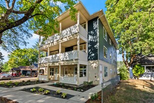 Manito 6 in Spokane, WA - Building Photo