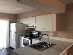 1909 Caralee Blvd in Orlando, FL - Building Photo - Building Photo