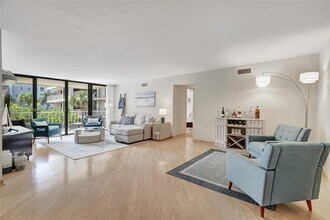 3200 S Ocean Blvd in Palm Beach, FL - Building Photo - Building Photo