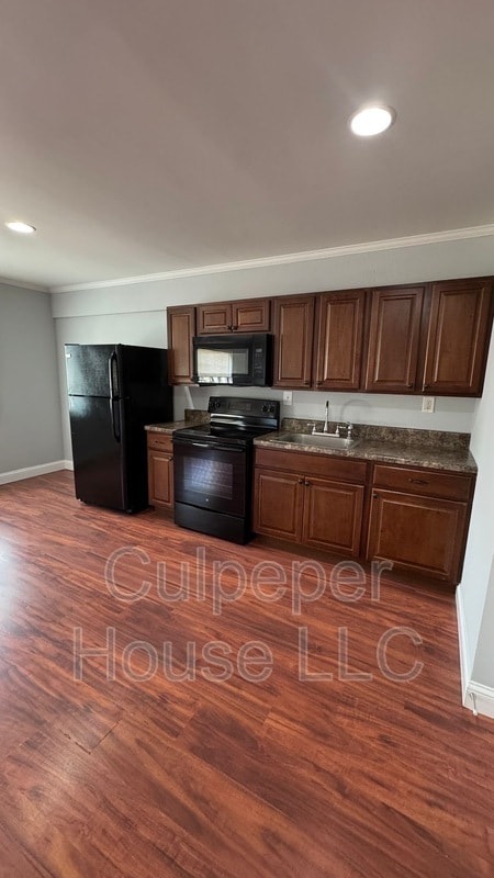2854 W Sylvania Ave in Toledo, OH - Building Photo - Building Photo